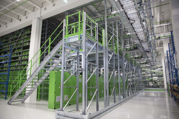 Shuttle-Lagersystem-Behälterkonsolidierung