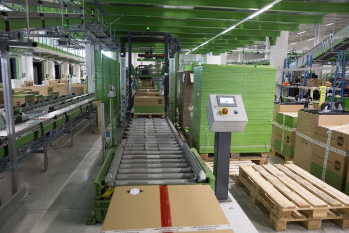 Automatische Palettenverpackungslinie
